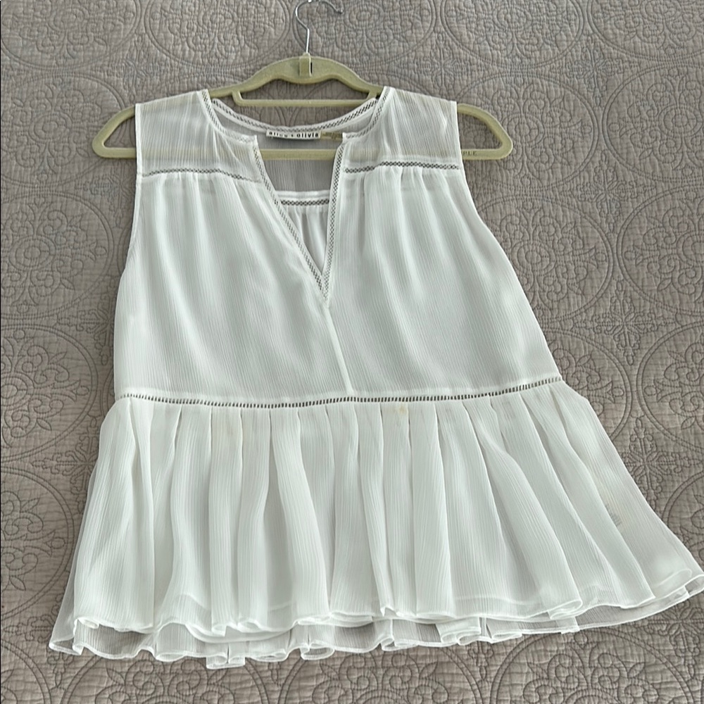 Alice + Olivia White Sleeveless Peplum Blouse